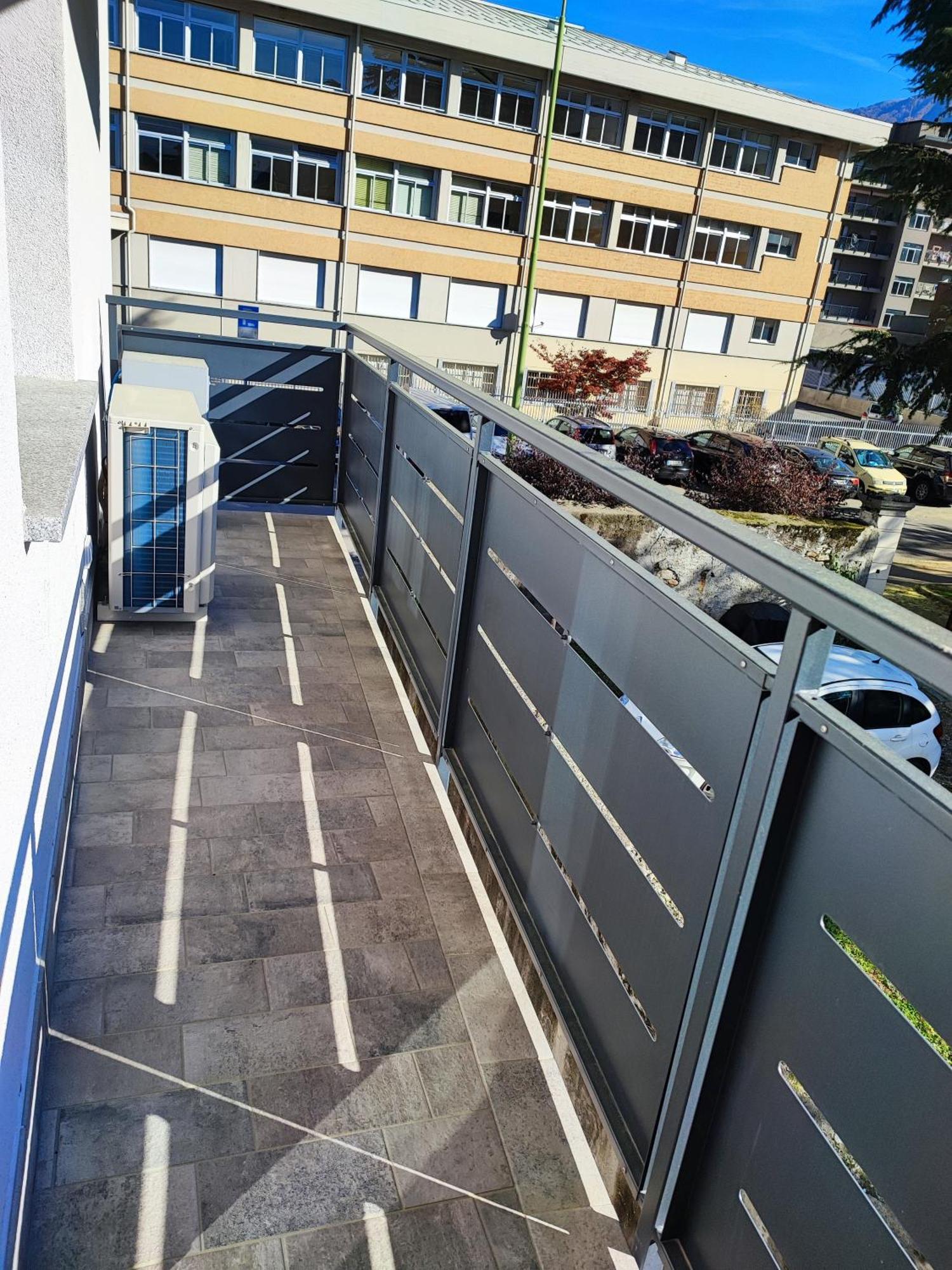 Il Girasole Apartman Tirano Kültér fotó